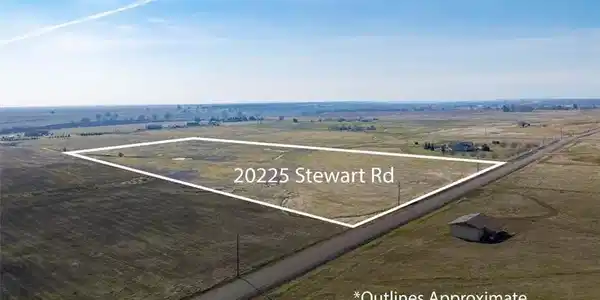 20225 Stewart