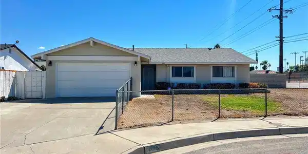 1602 Heron Court