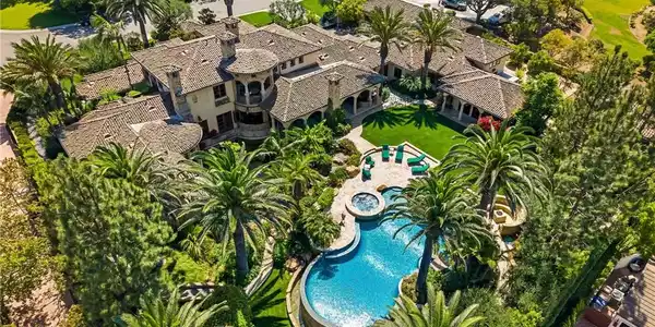 427 La Marina Drive