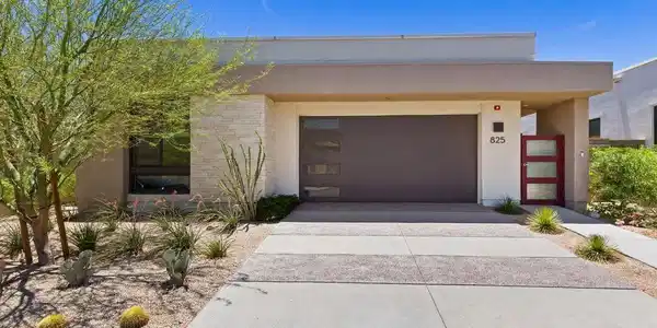 825 Fountain Drive