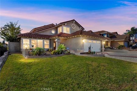 6592 San Benito