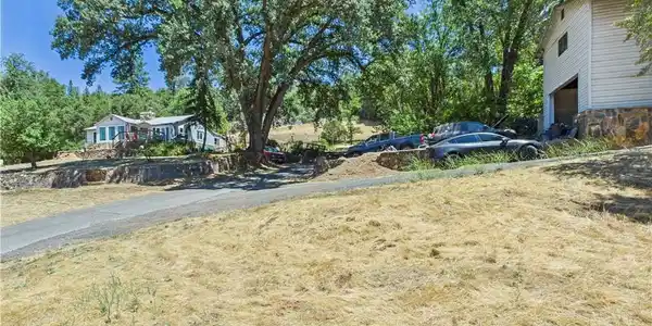 6576 State Highway 140