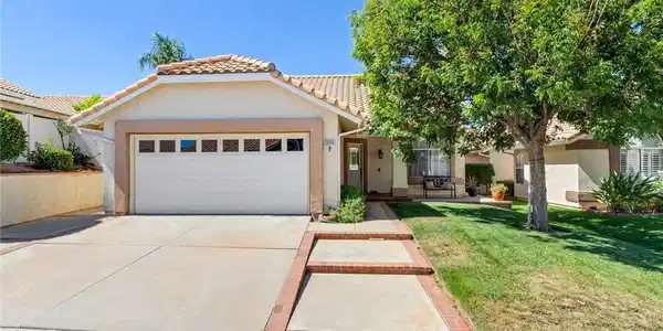 4881 W Castle Pines