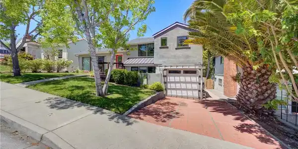 810 Meinecke Avenue