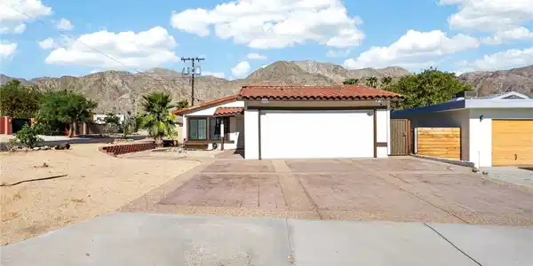 53485 Avenida Alvarado