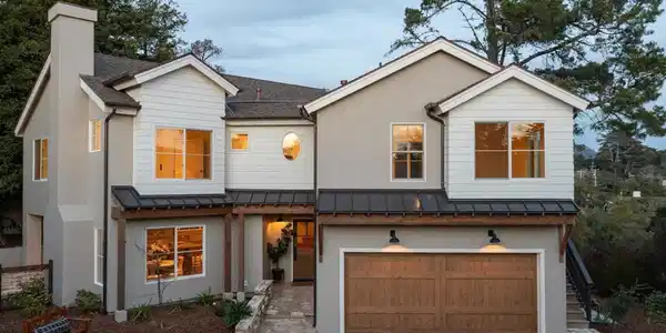 4 Oak Knoll Way