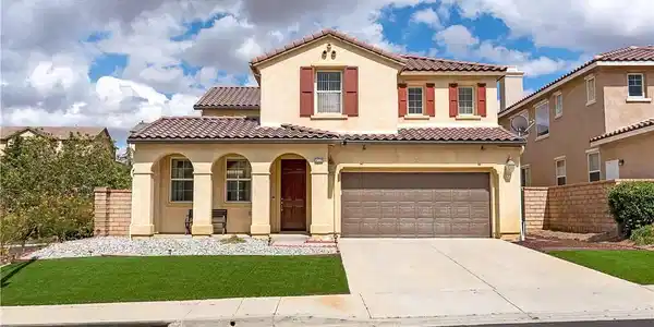 37224 Pergola Terrace