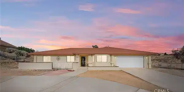 11124 Orchid Avenue