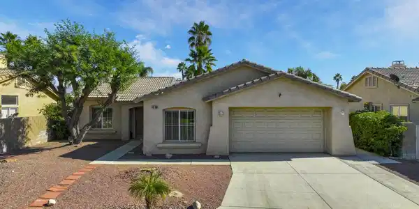 45930 Las Colinas