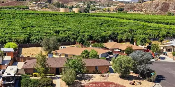 26110 Parmelee Court