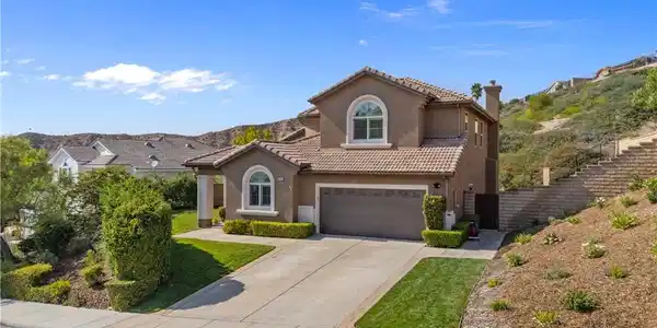 14221 Wrangell Ln