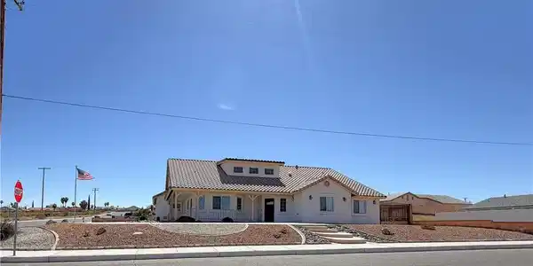 1300 Pine