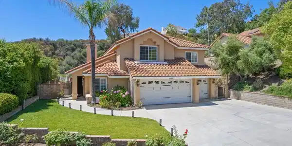 24744 Laurelcrest Lane