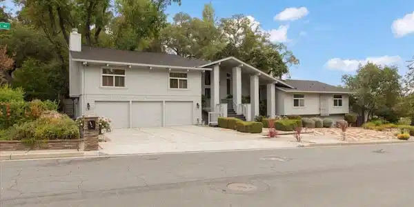 1357 Box Canyon Road