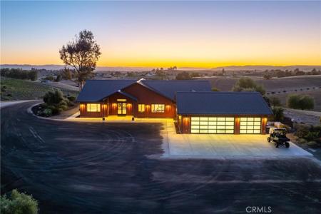 6235 Independence Ranch