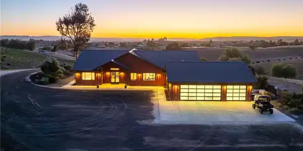 6235 Independence Ranch