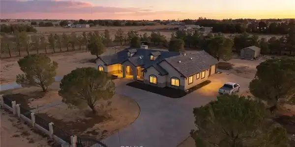 49239 80th Street W