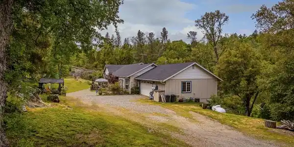50622 Critter Creek Lane