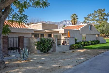 2821 Calle Arandas