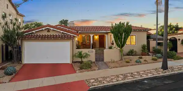 4354 N Talmadge Drive