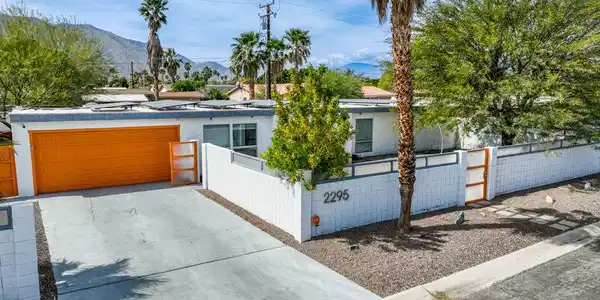 2295 Nicola Road