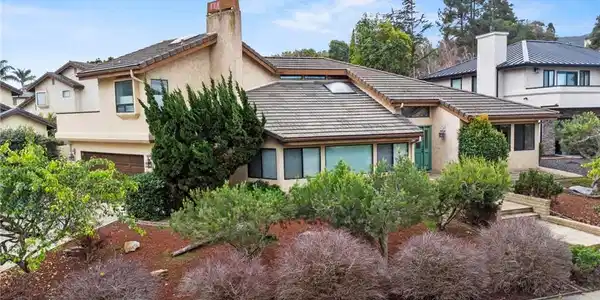 1555 Cordova Drive