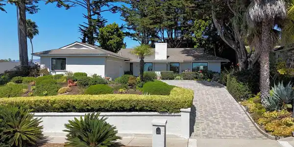 635 Ricardo Avenue