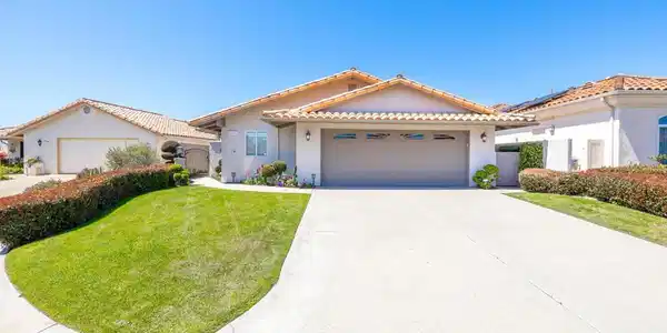 1057 RIDGE HEIGHTS