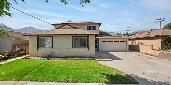 1137 Los Serenos Drive