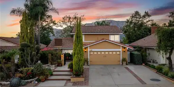 6207 Birdie Drive