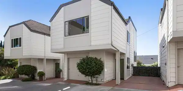 705 Micheltorena Street