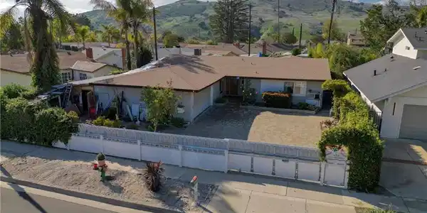 5523 Parkmor Road