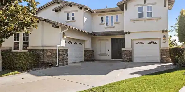 41657 Cypress Point Way