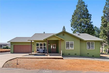 1718 Grand Court