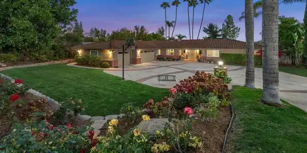 13627 Poway Springs Rd