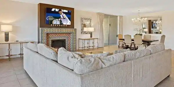 899 Island Drive