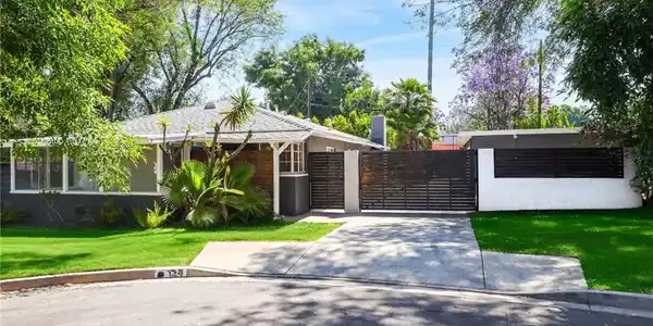 124 S Glengrove Avenue