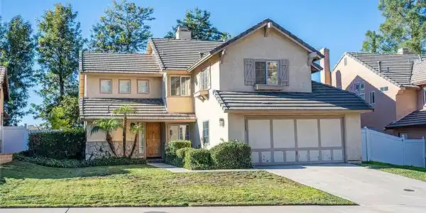 23805 Lake Vista Drive
