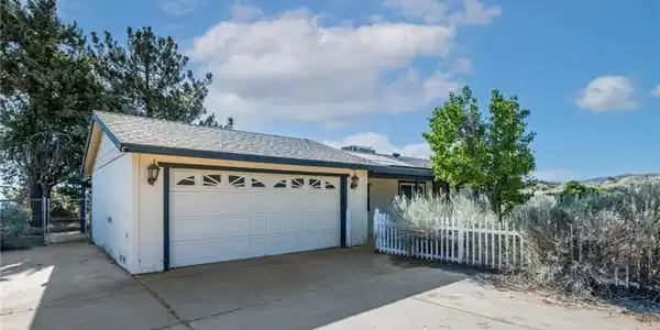 8623 Gobi Road