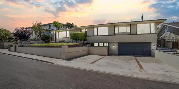 47 Grandview Circle