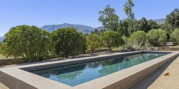 4530 Hendrickson Road