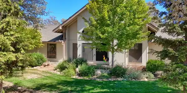 4644 Bridgeport Drive