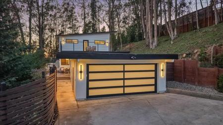 5 Arriba Drive