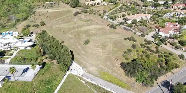 29500 Mulholland Highway