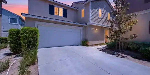 1365 Sunset Place