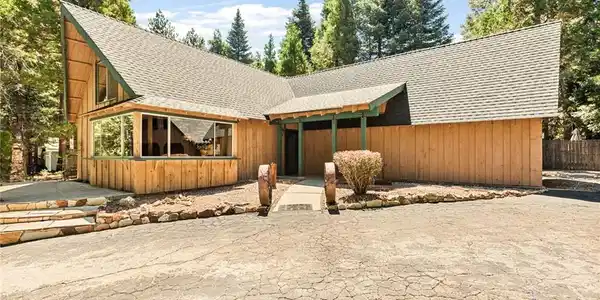 31413 Overhill Drive