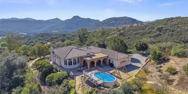 17922 Sierra Cielo Ln