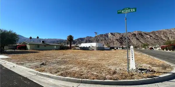 1 Avenida Herrera