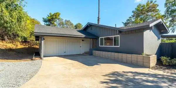 4025 Conrad Dr