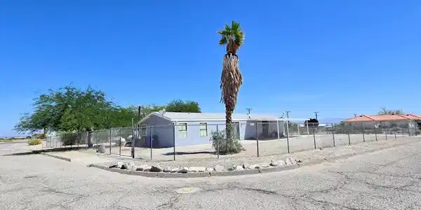 2790 Camino Drive
